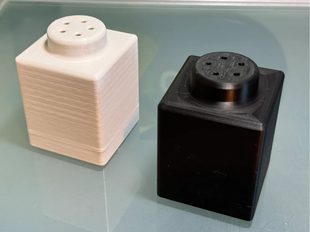 Lego piece saltshaker customizable